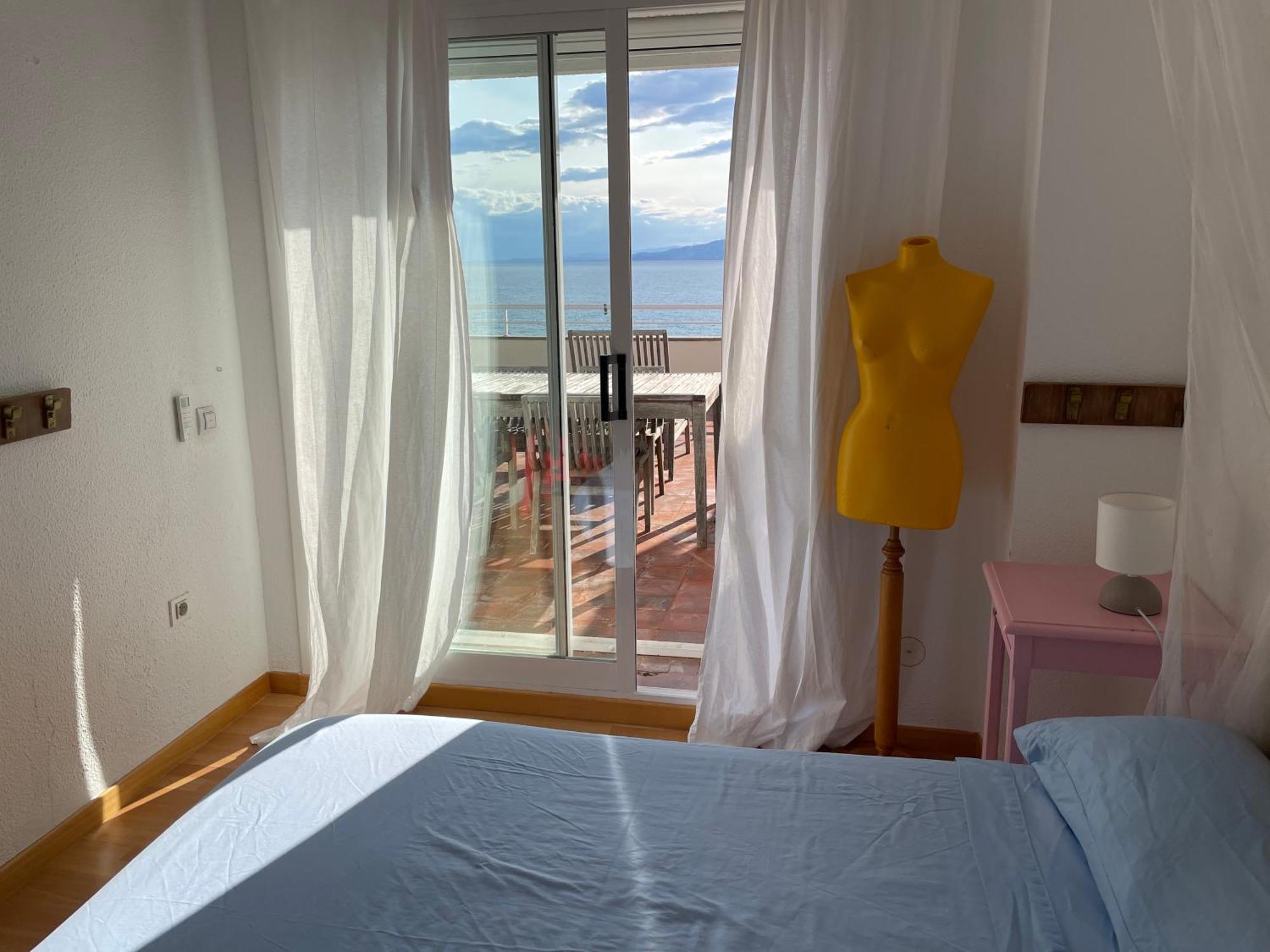 Apartamento Rits Beachfront Salou Ngoại thất bức ảnh